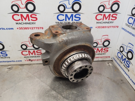Massey Ferguson 5450 Front Axle Swivel Housing Rhs 725.06.001.61, F334310020350 - Essieu avant: photos 2 Massey Ferguson 5450 Front Axle Swivel Housing Rhs 725.06.001.61, F334310020350 - Essieu avant: photos 2