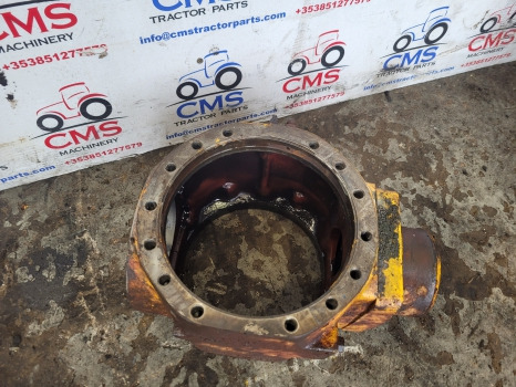 Matbro Clark-hurth 172/392 Front Axle Centre Housing 738.01.001.15, Y514150 - Essieu avant: photos 2 Matbro Clark-hurth 172/392 Front Axle Centre Housing 738.01.001.15, Y514150 - Essieu avant: photos 2