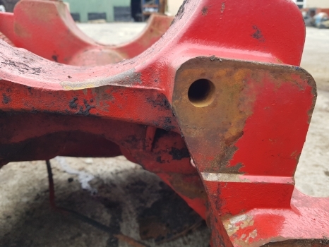 Mccormick Case Cx, Mxc, Mc Ser Mc100 Front Axle Support Bolster 138531, 337256a1 - Essieu avant pour Machine agricole: photos 4 Mccormick Case Cx, Mxc, Mc Ser Mc100 Front Axle Support Bolster 138531, 337256a1 - Essieu avant pour Machine agricole: photos 4