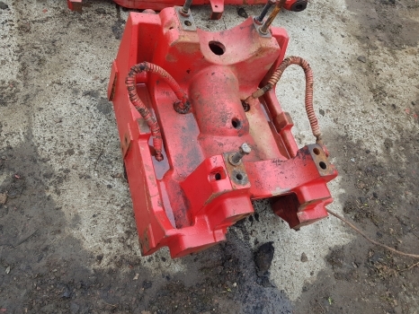 Mccormick Case Cx, Mxc, Mc Ser Mc100 Front Axle Support Bolster 138531, 337256a1 - Essieu avant pour Machine agricole: photos 1 Mccormick Case Cx, Mxc, Mc Ser Mc100 Front Axle Support Bolster 138531, 337256a1 - Essieu avant pour Machine agricole: photos 1