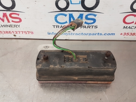 Mccormick Mc115, Mc95, Mc115 Rear Tail Ligh 418699a1, 418700a1 - Feu arrière pour Tracteur agricole: photos 2 Mccormick Mc115, Mc95, Mc115 Rear Tail Ligh 418699a1, 418700a1 - Feu arrière pour Tracteur agricole: photos 2