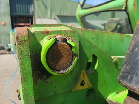 Merlo P28.7 Kt Loader Boom Complete - Flèche pour Chariot télescopique: photos 2 Merlo P28.7 Kt Loader Boom Complete - Flèche pour Chariot télescopique: photos 2