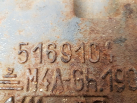 New Holland, Fiat 160-90, 60, Tl, L Series Front Weight Silce 40gk 5169104 - Pneus et jantes pour Machine agricole: photos 4 New Holland, Fiat 160-90, 60, Tl, L Series Front Weight Silce 40gk 5169104 - Pneus et jantes pour Machine agricole: photos 4