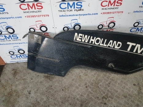 New Holland Fiat 60, Tm, M Series Tm125, Tm150, 8160 Side Panel Lhs 82005641 - Carrosserie et extérieur pour Tracteur agricole: photos 3 New Holland Fiat 60, Tm, M Series Tm125, Tm150, 8160 Side Panel Lhs 82005641 - Carrosserie et extérieur pour Tracteur agricole: photos 3