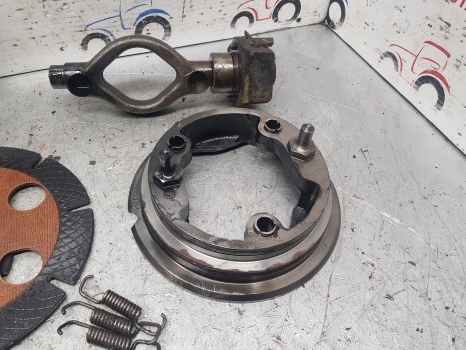 Disques de frein pour Chariot télescopique New Holland Lm435a Dana Spicer Brake Actuator Disc Kit 112.07.610.02;  85813919: photos 7