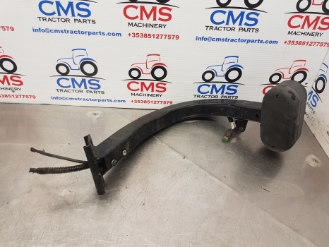 New Holland T6.180, Case Maxxum 115 Front Indicator Light Support Rhs 47705340 - Lumière/ Éclairage pour Tracteur agricole: photos 4 New Holland T6.180, Case Maxxum 115 Front Indicator Light Support Rhs 47705340 - Lumière/ Éclairage pour Tracteur agricole: photos 4