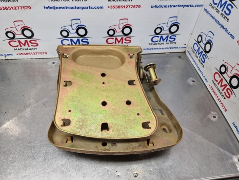 New Holland T6, T7, Tsa, T6000 Ser, Passenger Seat Frame 84250410 - Siège: photos 3 New Holland T6, T7, Tsa, T6000 Ser, Passenger Seat Frame 84250410 - Siège: photos 3