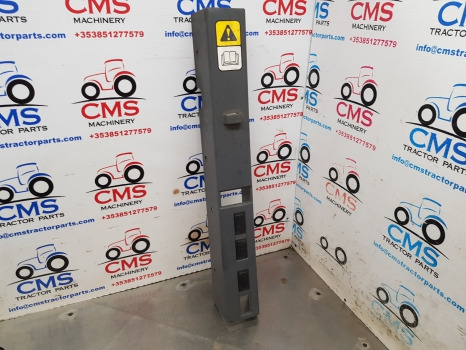 Cabine et intérieur New Holland Tm Series Tm150, Tm130, Tm140, Tm155 Cab Interior Panel Rhs 82017218