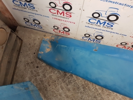 New Holland Tm, Ts, Tl, 35, 40, 60 Series. Mudguard Fender Lhs 82007488 - Aile pour Tracteur agricole: photos 3 New Holland Tm, Ts, Tl, 35, 40, 60 Series. Mudguard Fender Lhs 82007488 - Aile pour Tracteur agricole: photos 3