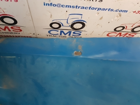 New Holland Tm, Ts, Tl, 35, 40, 60 Series. Mudguard Fender Lhs 82007488 - Aile pour Tracteur agricole: photos 5 New Holland Tm, Ts, Tl, 35, 40, 60 Series. Mudguard Fender Lhs 82007488 - Aile pour Tracteur agricole: photos 5