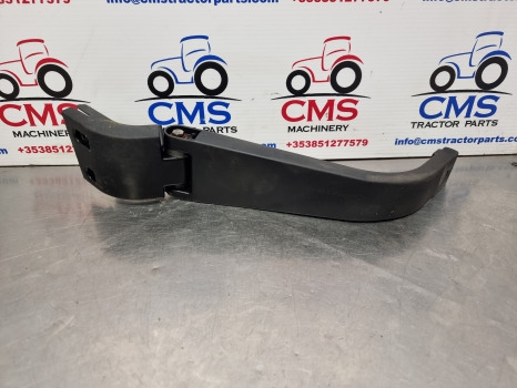 New Holland Ts115a, Tsa Series, Mirror Arm Lhs 82032644 - Rétroviseur pour Machine agricole: photos 2 New Holland Ts115a, Tsa Series, Mirror Arm Lhs 82032644 - Rétroviseur pour Machine agricole: photos 2