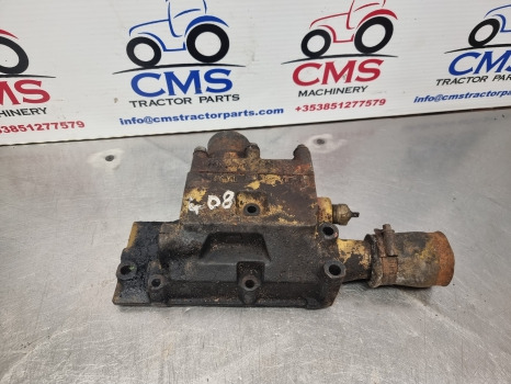Perkins Massey Ferguson, Caterpillar Thermostatic Housing Assy 3771k04a-3 - Thermostat pour Machine agricole: photos 1 Perkins Massey Ferguson, Caterpillar Thermostatic Housing Assy 3771k04a-3 - Thermostat pour Machine agricole: photos 1