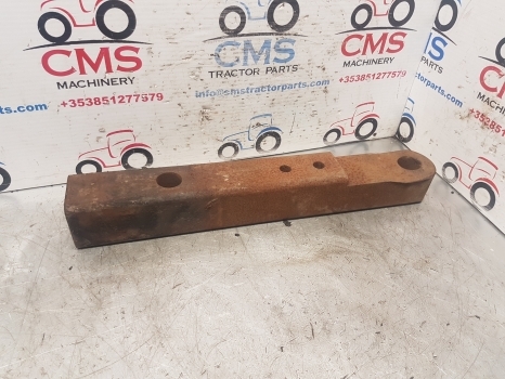Fendt 818 Draw Bar. Serial Range: 718 - Pièces de rechange pour Tracteur agricole: photos 1 Fendt 818 Draw Bar. Serial Range: 718 - Pièces de rechange pour Tracteur agricole: photos 1