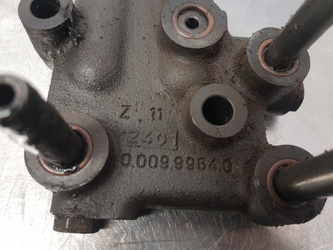 Same Dorado 85, Same, Lamborghini, Hydraulic Valve Assy 0.009.9964.3/20 - Hydraulique: photos 2 Same Dorado 85, Same, Lamborghini, Hydraulic Valve Assy 0.009.9964.3/20 - Hydraulique: photos 2