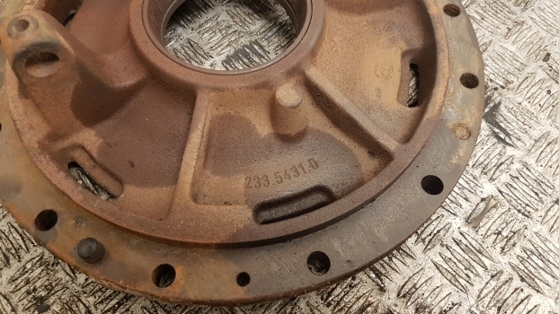 Same Rubin 120 Iron, Silver, Titan Rear Axle Flange 0.233.5431.0/30 - Essieu arrière pour Tracteur agricole: photos 4 Same Rubin 120 Iron, Silver, Titan Rear Axle Flange 0.233.5431.0/30 - Essieu arrière pour Tracteur agricole: photos 4