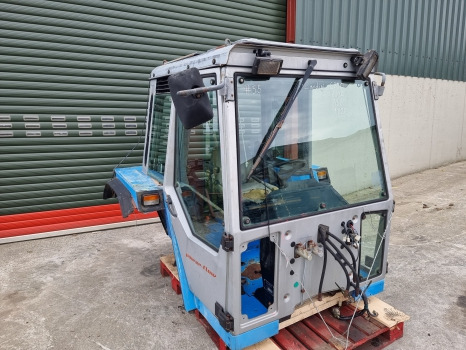 Sold Landini 6880, 7880, 8880, 9880, 9080 Complete Cab Cs11, Sold, Sold, Sold - Cabine: photos 2 Sold Landini 6880, 7880, 8880, 9880, 9080 Complete Cab Cs11, Sold, Sold, Sold - Cabine: photos 2