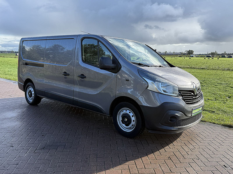 Renault Trafic 1.6 DCI - Fourgonnette: photos 4 Renault Trafic 1.6 DCI - Fourgonnette: photos 4