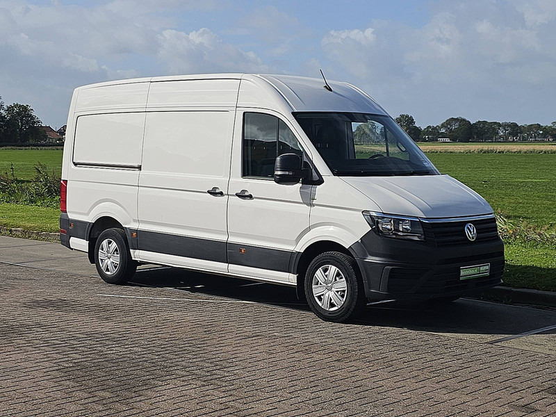 Volkswagen Crafter 2.0 TDI L3H3 - Fourgon utilitaire: photos 4 Volkswagen Crafter 2.0 TDI L3H3 - Fourgon utilitaire: photos 4