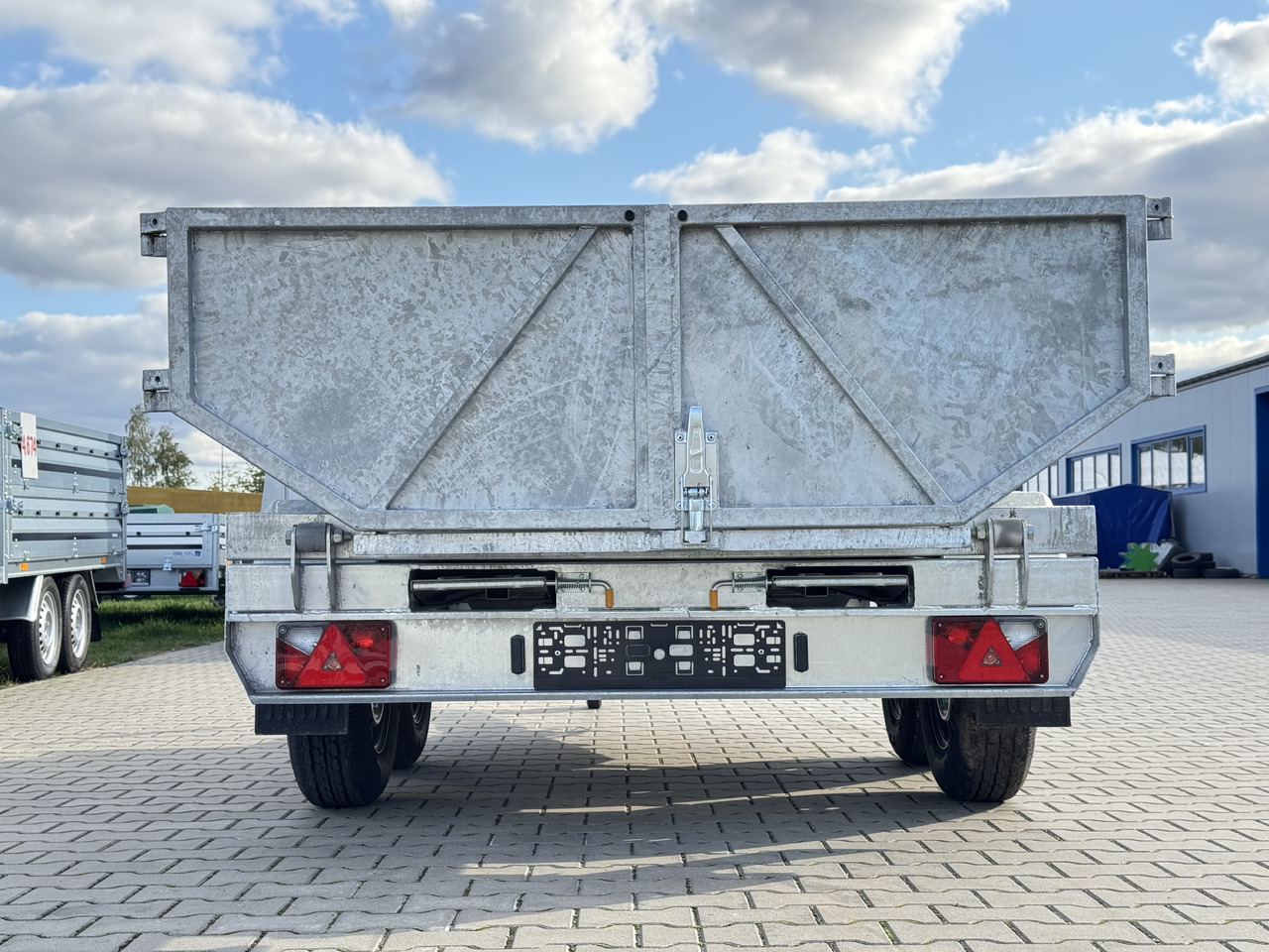 NIEWIADÓW KPW3530.18HT EPP | 300×180cm / 3500kg / kiper wywrotka tipper, muldenkipper - Remorque benne: photos 4 NIEWIADÓW KPW3530.18HT EPP | 300×180cm / 3500kg / kiper wywrotka tipper, muldenkipper - Remorque benne: photos 4