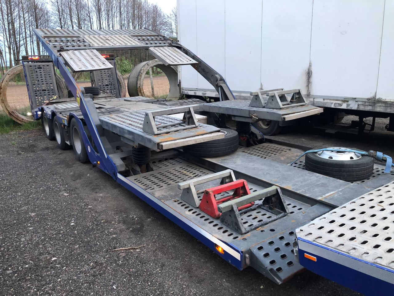MAN TGA 26.440, Euro 5, FVG Autotransporter Autolaweta zestaw 6 osi - Camion porte-voitures: photos 3 MAN TGA 26.440, Euro 5, FVG Autotransporter Autolaweta zestaw 6 osi - Camion porte-voitures: photos 3