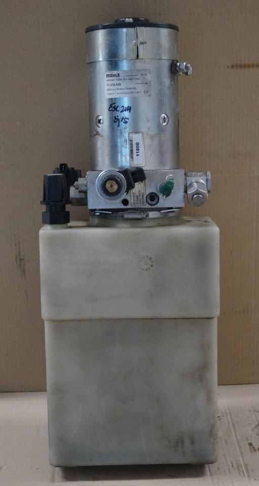 Jungheinrich 51105484 | Pump unit 24V 3KW 195A 11Nm valve block 51105484 for ESC Pump unit 24V 3KW 195A 11Nm valve block 51105484 for ESC214 year 2015 - Pompe hydraulique pour Matériel de manutention: photos 1 Jungheinrich 51105484 | Pump unit 24V 3KW 195A 11Nm valve block 51105484 for ESC Pump unit 24V 3KW 195A 11Nm valve block 51105484 for ESC214 year 2015 - Pompe hydraulique pour Matériel de manutention: photos 1