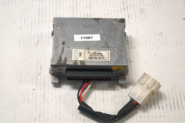 Linde 3903608851 | Stuur regeling Steering controller Les 33/10 LS03 1662 sn. 07 - Bloc de gestion pour Matériel de manutention: photos 1 Linde 3903608851 | Stuur regeling Steering controller Les 33/10 LS03 1662 sn. 07 - Bloc de gestion pour Matériel de manutention: photos 1