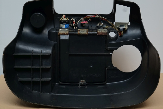 Still 4464178 | cover complete with emegerncy stop button and key switch 7102400 cover complete with emegerncy stop button and key switch 7102400007943 2002 for EGV 10 - Carrosserie et extérieur pour Matériel de manutention: photos 4 Still 4464178 | cover complete with emegerncy stop button and key switch 7102400 cover complete with emegerncy stop button and key switch 7102400007943 2002 for EGV 10 - Carrosserie et extérieur pour Matériel de manutention: photos 4