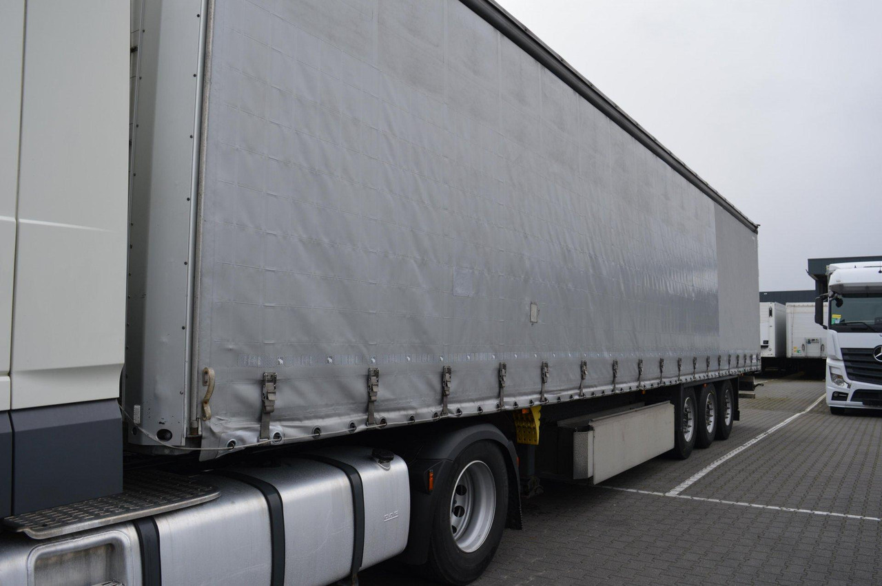 Schmitz Cargobull SCS24/L Lifting Axle - Semi-remorque rideaux coulissants: photos 2 Schmitz Cargobull SCS24/L Lifting Axle - Semi-remorque rideaux coulissants: photos 2