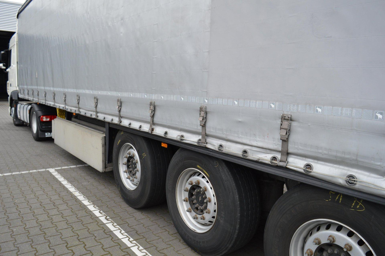 Schmitz Cargobull SCS24/L Lifting Axle - Semi-remorque rideaux coulissants: photos 3 Schmitz Cargobull SCS24/L Lifting Axle - Semi-remorque rideaux coulissants: photos 3