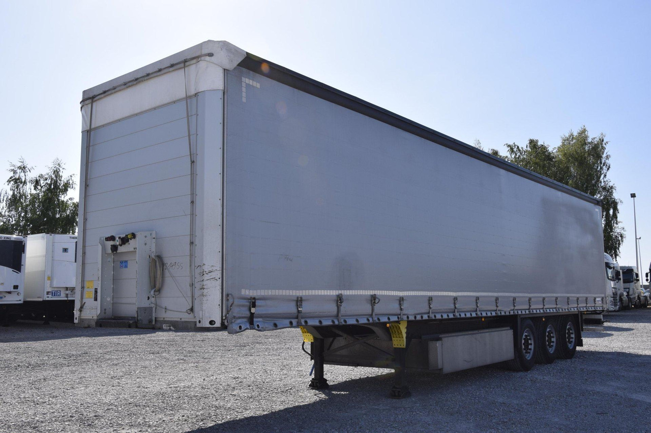 Schmitz Cargobull SCS24/L Lifting Axle - Semi-remorque rideaux coulissants: photos 1 Schmitz Cargobull SCS24/L Lifting Axle - Semi-remorque rideaux coulissants: photos 1