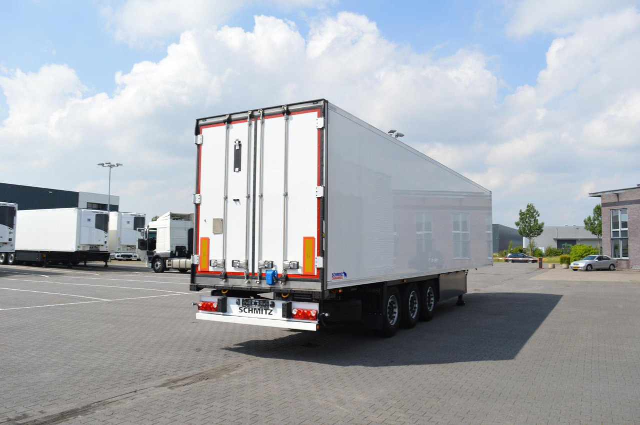 Schmitz Cargobull SKO FP 45 ThermoKing SLXi 300 - Semi-remorque frigorifique: photos 4 Schmitz Cargobull SKO FP 45 ThermoKing SLXi 300 - Semi-remorque frigorifique: photos 4