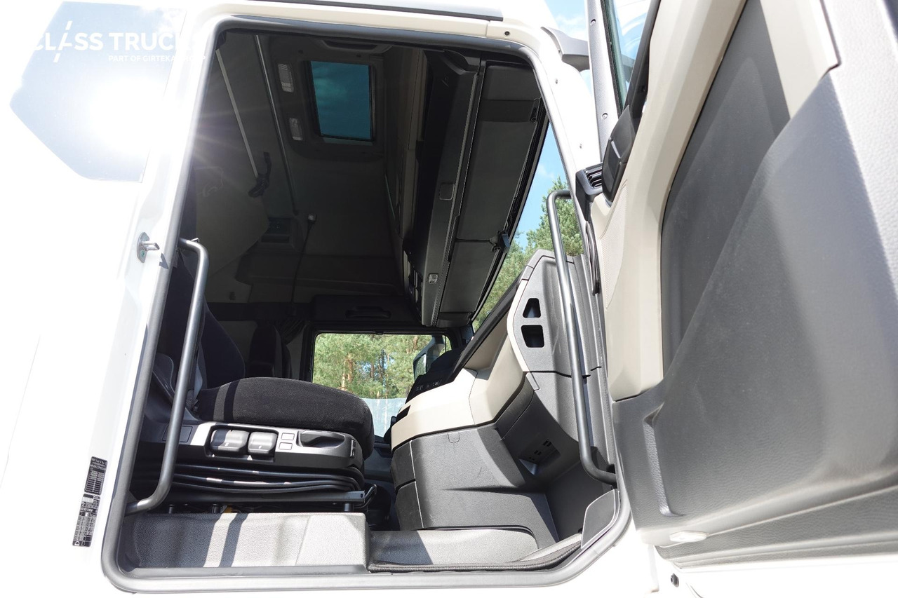 Tracteur routier MAN TGX 18.520 GX: photos 9