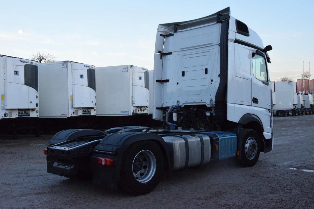 Mercedes-Benz Actros 5 1845 BigSpace - Tracteur routier: photos 4 Mercedes-Benz Actros 5 1845 BigSpace - Tracteur routier: photos 4