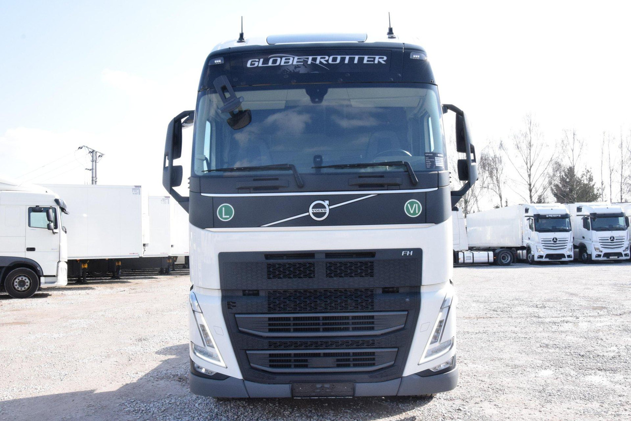 Volvo FH 460 Globetrotter XL i-Save - Tracteur routier: photos 2 Volvo FH 460 Globetrotter XL i-Save - Tracteur routier: photos 2