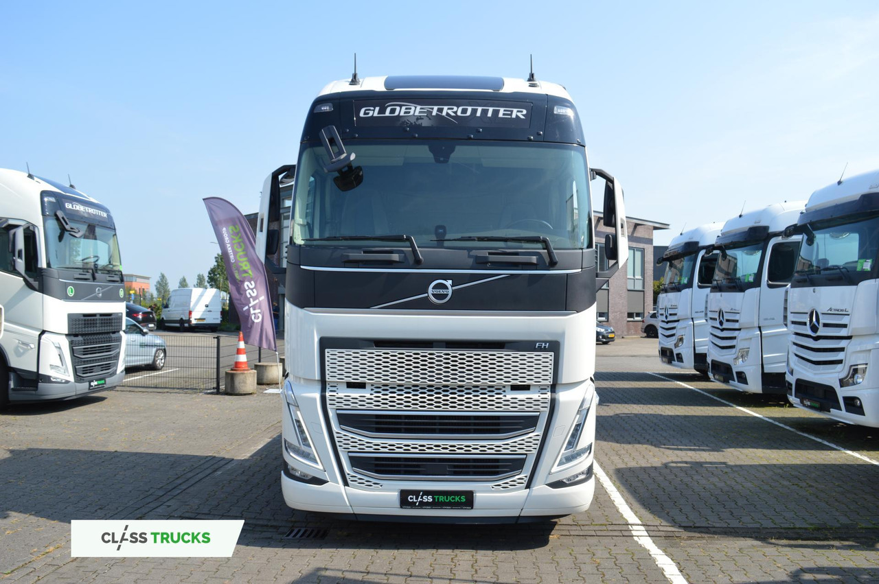 Volvo FH 460 Globetrotter XL i-Save Side Skirts - Tracteur routier: photos 2 Volvo FH 460 Globetrotter XL i-Save Side Skirts - Tracteur routier: photos 2