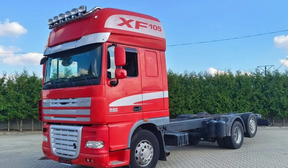 DAF XF510 pod zabudowę – 6x2/ skrętna podnoszona oś/ retarder - Châssis cabine: photos 1 DAF XF510 pod zabudowę – 6x2/ skrętna podnoszona oś/ retarder - Châssis cabine: photos 1