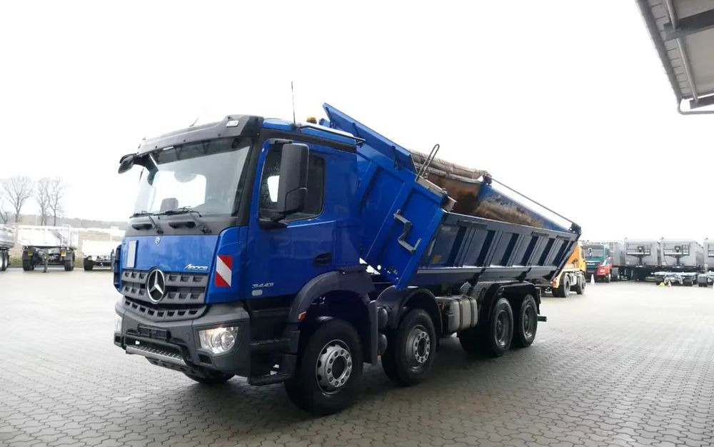 Mercedes-Benz 3243K / 8x4 – Trójstronny wywrotka Meiller / Bordmatik / Retarder / 67 tys. km!/ Euro 6/ 8x4 - Camion benne: photos 2 Mercedes-Benz 3243K / 8x4 – Trójstronny wywrotka Meiller / Bordmatik / Retarder / 67 tys. km!/ Euro 6/ 8x4 - Camion benne: photos 2