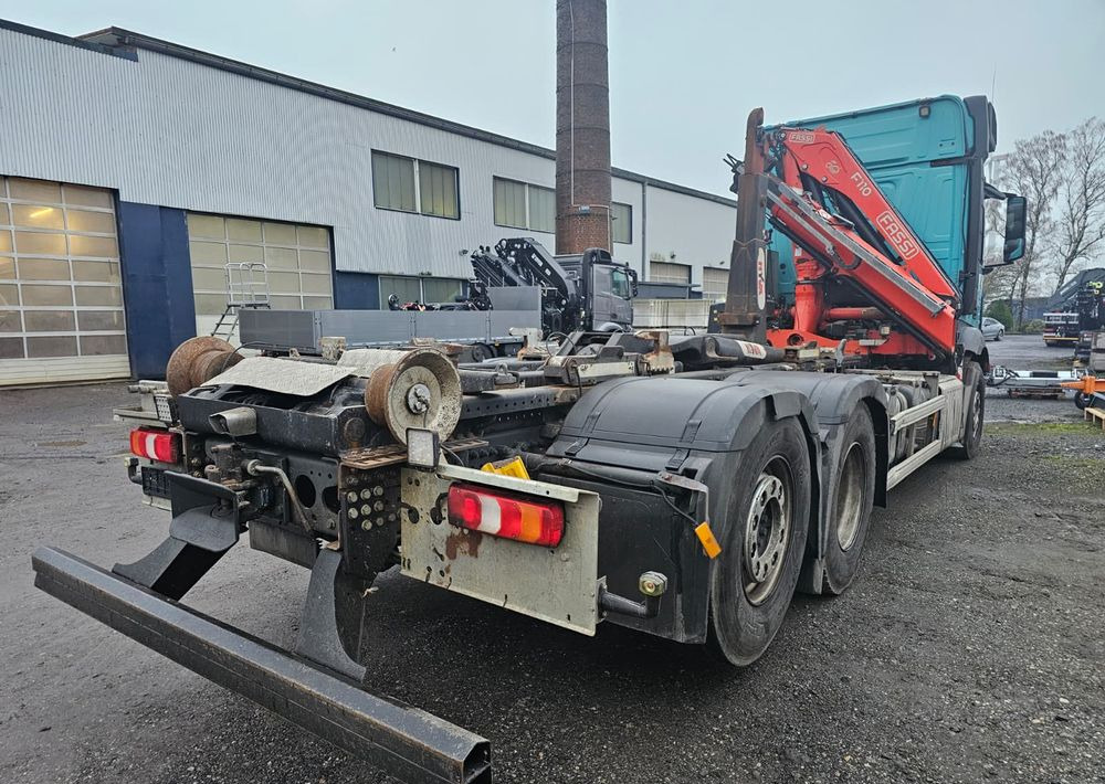 Mercedes-Benz Actros 2543• Euro 6 • 6x2 • HAKOWIEC HYVA 20.53 S • Żuraw FASSI F110M • NOWY Silnik!-Przebieg po wymianie silnika: 124.000 km - Camion ampliroll, Camion grue: photos 2 Mercedes-Benz Actros 2543• Euro 6 • 6x2 • HAKOWIEC HYVA 20.53 S • Żuraw FASSI F110M • NOWY Silnik!-Przebieg po wymianie silnika: 124.000 km - Camion ampliroll, Camion grue: photos 2
