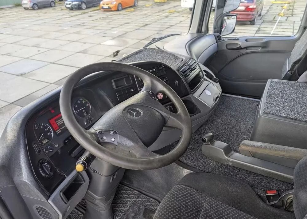 Camion benne Mercedes-Benz Actros 2644 EPS |Wywrotka 3-stronna Meiller Bordmatik | 6x4 | Euro 5 | Plandeka rolowana: photos 9 Camion benne Mercedes-Benz Actros 2644 EPS |Wywrotka 3-stronna Meiller Bordmatik | 6x4 | Euro 5 | Plandeka rolowana: photos 9