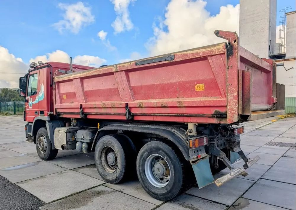 Mercedes-Benz Actros 2644 EPS |Wywrotka 3-stronna Meiller Bordmatik | 6x4 | Euro 5 | Plandeka rolowana - Camion benne: photos 2 Mercedes-Benz Actros 2644 EPS |Wywrotka 3-stronna Meiller Bordmatik | 6x4 | Euro 5 | Plandeka rolowana - Camion benne: photos 2
