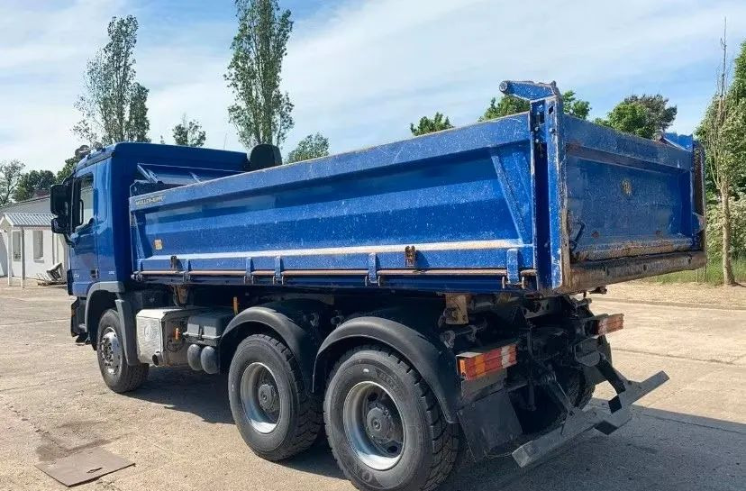 Mercedes-Benz Actros 3344 6x4 / Wywrotka trójstronna Miller / Euro 5 / - Camion benne: photos 2 Mercedes-Benz Actros 3344 6x4 / Wywrotka trójstronna Miller / Euro 5 / - Camion benne: photos 2