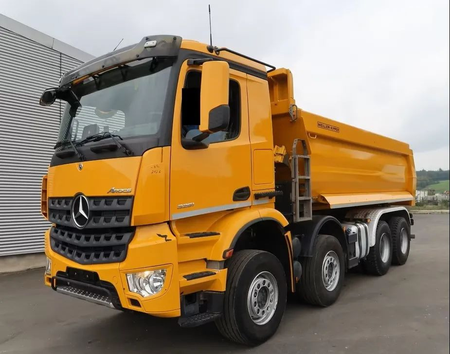 Mercedes-Benz Arocs 3251 / 8x4 / Wywrotka Meiller 3- stronna /  Euro 6d / Przebieg: 215 600 km - Camion benne: photos 1 Mercedes-Benz Arocs 3251 / 8x4 / Wywrotka Meiller 3- stronna /  Euro 6d / Przebieg: 215 600 km - Camion benne: photos 1