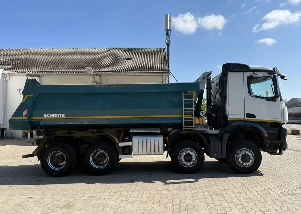 Mercedes-Benz Arocs 4145AK 8x6 Allrad | Wywrotka Schmitz Mulda z hydrauliczną zabudową kiprującą | Euro 6c | Przebieg: 150 000 km !!!! - Camion benne: photos 3 Mercedes-Benz Arocs 4145AK 8x6 Allrad | Wywrotka Schmitz Mulda z hydrauliczną zabudową kiprującą | Euro 6c | Przebieg: 150 000 km !!!! - Camion benne: photos 3