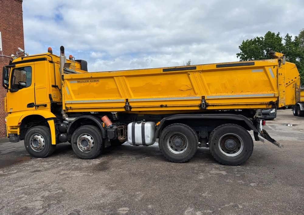 Mercedes-Benz Arocs 4151 8x4 • Retarder • Meiller Bordmatik • Euro 6c - Camion benne: photos 2 Mercedes-Benz Arocs 4151 8x4 • Retarder • Meiller Bordmatik • Euro 6c - Camion benne: photos 2