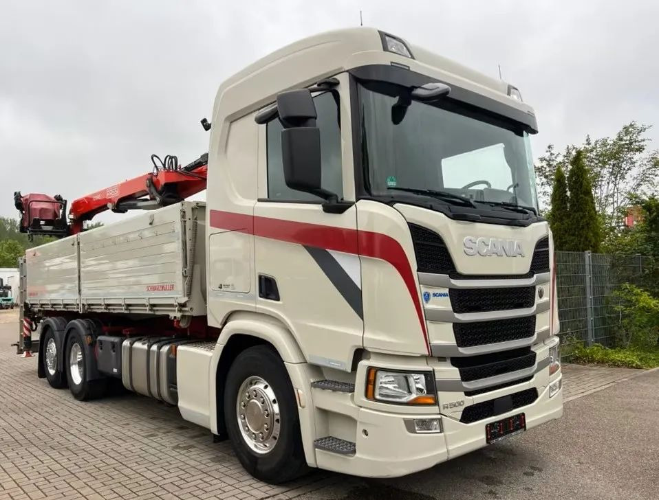 Scania R500 Baustoff / 2-stronna wywrotka Schwarzmüller /HDS Fassi F215 / Euro 6 / Napęd na tylną oś - Camion benne, Camion grue: photos 1 Scania R500 Baustoff / 2-stronna wywrotka Schwarzmüller /HDS Fassi F215 / Euro 6 / Napęd na tylną oś - Camion benne, Camion grue: photos 1