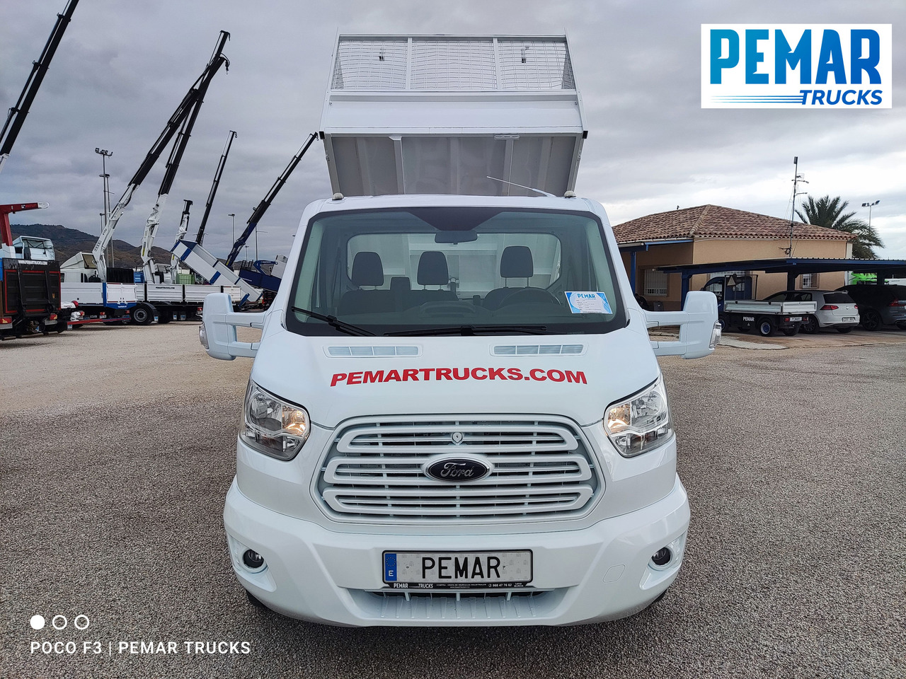 FORD TRANSIT 130 PK BASCULANTE - Utilitaire benne: photos 2 FORD TRANSIT 130 PK BASCULANTE - Utilitaire benne: photos 2