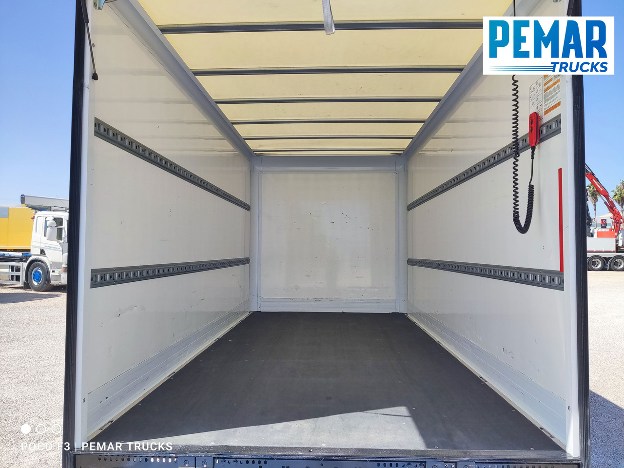 Fourgon grand volume IVECO DAILY 35C16 CAJA CERRADA DOBLE RUEDA: photos 11