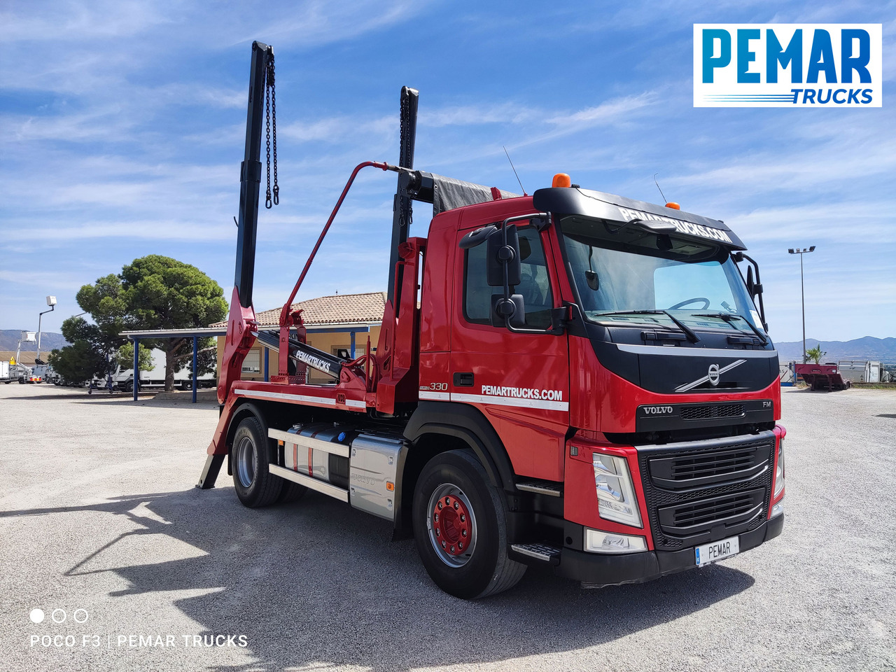 VOLVO FM 330 PORTACONTENEDOR CADENAS 18T - Camion multibenne: photos 3 VOLVO FM 330 PORTACONTENEDOR CADENAS 18T - Camion multibenne: photos 3