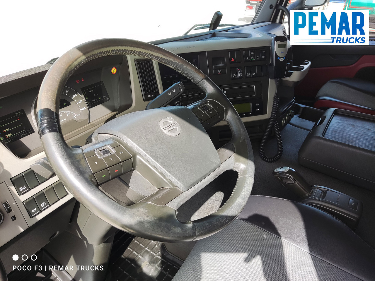 Camion frigorifique VOLVO FM 410 6X2 FRIGORIFICO EURO 6: photos 26 Camion frigorifique VOLVO FM 410 6X2 FRIGORIFICO EURO 6: photos 26