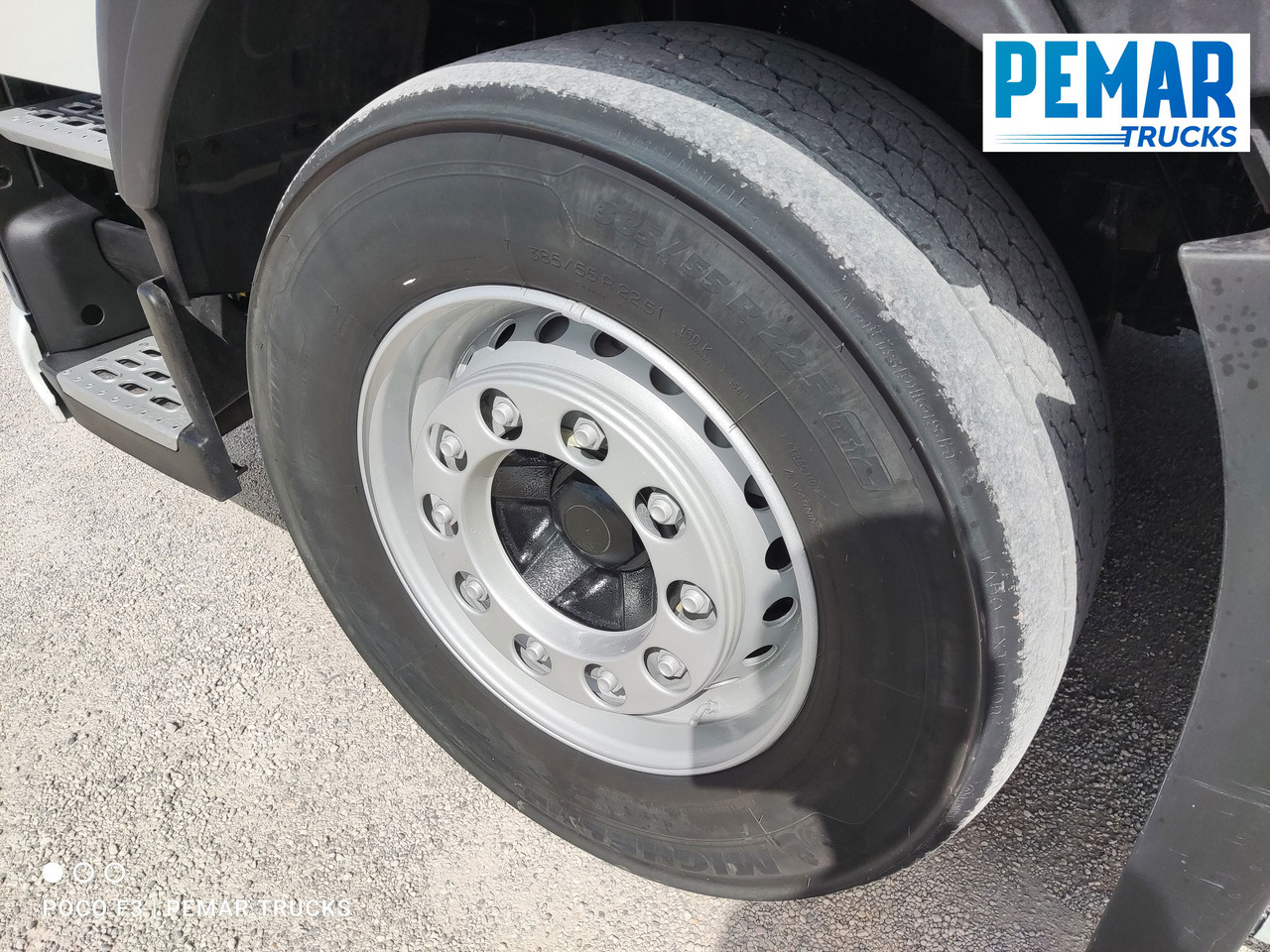 Camion frigorifique VOLVO FM 410 6X2 FRIGORIFICO EURO 6: photos 19 Camion frigorifique VOLVO FM 410 6X2 FRIGORIFICO EURO 6: photos 19